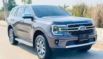 FORD EVEREST NEXT GEN 2.0 BI-TURBO TITANIUM PLUS 4x4 10AT 2022 จด 2023