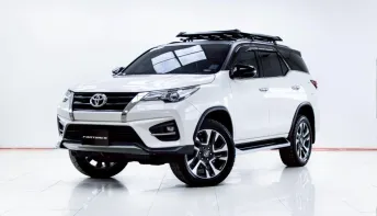5C695 Toyota Fortuner 2.8 TRD Sportivo 2020 รถยนต์อเนกประสงค์สุดหรู