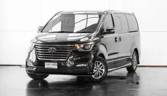 2018 HYUNDAI H1 2.5 DELUXE  A/T