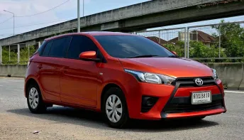 Toyota Yaris 1.2 J แก็ส LPG 2016