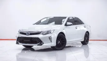 1F214 TOYOTA CAMRY 2.5 HV AT 2016