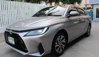 2025 TOYOTA YARIS ATIV 1.2 SMART AUTO สีบรอนเทา