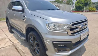 Ford Everest 2.2 Titanium ปี 2018 รถ SUV สภาพดี ราคาคุ้มค่า