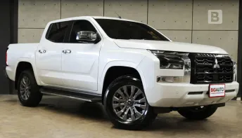 2025 Mitsubishi TRITON 2.4 Double Cab Plus Ultra MT ไมล์แท้ 502 KM มีรับประกัน 5ปี 100,000KM B6251