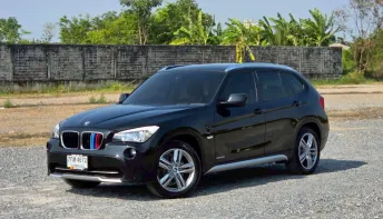 BMW X1 sDrive18i Highline [E84] ปี 2013 SUV พรีเมี่ยม ขับดี ฟีลสปอร์ต ดูแลถึง เซอร์วิสศูนย์ทุกระยะ