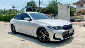 BMW 3 Series 320d 2.0 ปี 2023 รถสวยไมล์น้อย