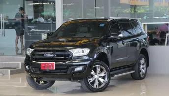 Ford Everest 2.2 Titanium+ ปี 2018 ไมล์แท้แน่นอน3x,xxxโล รถบ้านแท้ๆ เข้าศูนย์ตลอด สวยเดิม ออกรถ0บาท