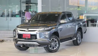 Mitsubishi TRITON 2.4 GT Premium Plus ปี2022 ไมล์แท้3x,xxxโล สวยบางเดิมทั้งคัน รถบ้านมือเดียว ฟรีดาว