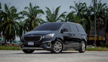 KIA GRAND CARNIVAL 2.2 EX Wagon AT 2018