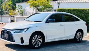Toyota ATIV PREMIUM LUXURY รุ่นTOPสุด ปี 2023 มือเดียว
