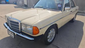 Mercedes-Benz 230E W123 2.3 230E 1979 รถมือสองสภาพดี