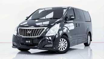 6B560 HYUNDAI H-1 2.5 DELUXE AT 2018