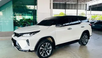 TOYOTA FORTUNER 2.4 LEGENDER ปี 2021