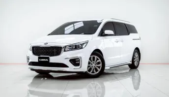 4B241 KIA GRAND CARNIVAL 2.2 EX 2019