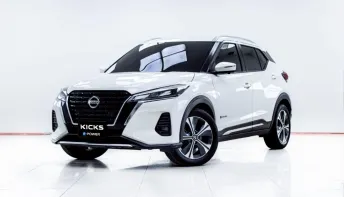 5C768 NISSAN KICKS 1.2 V AT 2022