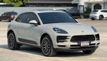 Porsche Macan ปี 2020