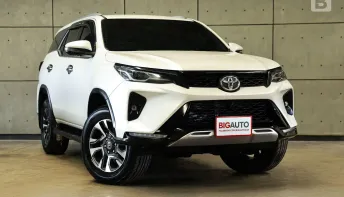 2023 Toyota FORTUNER 2.4 Leader V SUV AT ไมล์แท้ 4 หมื่น รับประกันตัวรถ 5 ปี 150,000 KM B7307