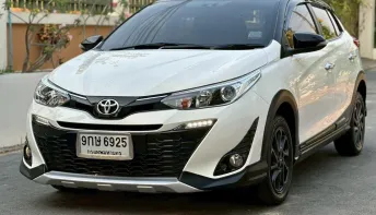 2020 Toyota YARIS 1.2 High Cross Hatchback 