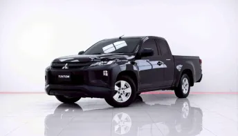 6B649 MITSUBISHI TRITON 2.5 GL MEGA CAB MT 2021