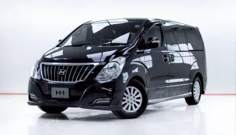5C737 HYUNDAI H-1 2.5 ELITE AT 2017