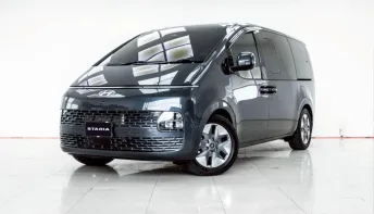 4B224 HYUNDAI STARIA 2.2 SEL AT 2021