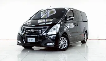 4B216 HYUNDAI H-1 2.5 ELITE AT 2018