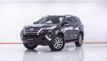 1F367 TOYOTA FORTUNER 2.4 V AT 2016