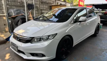 Honda Civic 1.8 E รถสวย ปี 2012 จด 2013