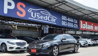 ฟรีเงินดาวน์ เครื่องยนต์ดีเซล รถสภาพสวยพร้อมใช้ครับ Mercedes-Benz E220d AMG SPORT (W213) ปี 2019