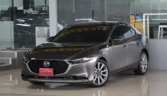 Mazda 3 2.0 SP ปี 2021 รถบ้านมือเดียว ใช้น้อย6x,xxxโล เข้าศูนย์ตลอด สวยเดิม ออกรถ0บาท