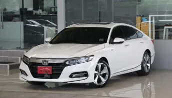 Honda ACCORD 2.0 Hybrid TECH ปี 2020 รถบ้านมือเดียว ใช้น้อยเข้าศูนย์ตลอด สวยเดิม ออกรถ0บาท