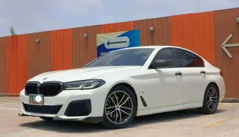 BMW 520d M sport Lci Top ปี 2021 แท้ สีขาว 