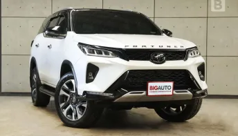 2023 Toyota FORTUNER 2.4 Legender (Black top) SUV AT ไมล์แท้ 6 หมื่น รับประกัน 5 ปี 150,000 KM B2085