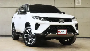 2021 Toyota FORTUNER 2.4 Legender (Black top) 4WD SUV AT ไมล์แท้ รถมือแรกจากป้ายแดง B1039