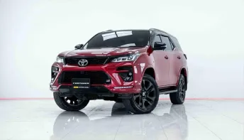 6B676 TOYOTA FORTUNER 2.8 GR SPORT BLACK TOP 4WD AT 2023