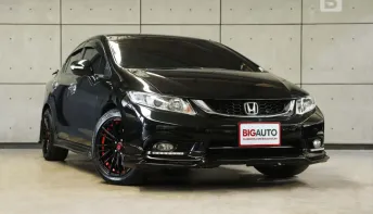 2016 Honda CIVIC 1.8 FB E Sedan AT ไมล์แท้ 8 หมื่น ภายนอกติดตั้งชุดแต่งรอบคันของแท้ B1690