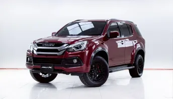 5C825 ISUZU MU-X 1.9 THE ONYX AT 2020