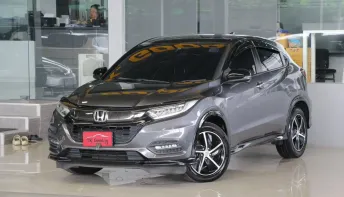 Honda HR-V 1.8 RS ปี 2021 รถบ้านมือเดียว ไมล์น้อยเข้าศูนย์ตลอด สวยเดิมทั้งคัน ไม่เคยติดแก๊ส ฟรีดาวน์