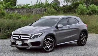 MERCEDES-BENZ GLA200 1.6 ปี 2017