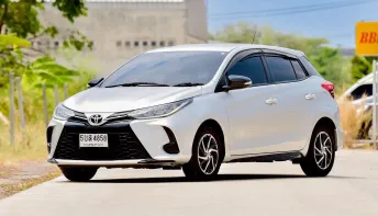 Toyota Yaris.1.2​ Sport​ Premium  A/T ปี 2020