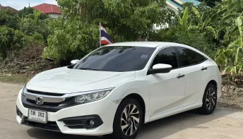 Honda Civic 1.8 EL ปี 2016 สีขาว