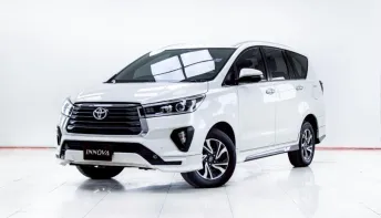 5C827 TOYOTA INNOVA 2.8 CRYSTA  AT 2021