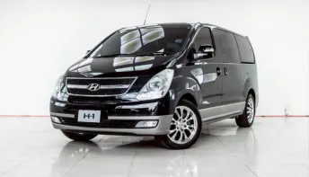 4B339 HYUNDAI H-1 2.5 DELUXE 2009