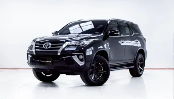 5C831 TOYOTA FORTUNER 2.4 V 2017 ขายด่วน