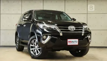 2016 Toyota FORTUNER 2.4 V SUV AT ไมล์แท้ สภาพโดยรวมสามารถเทียบเท่ากับรถปีใหม่ๆได้เลย B9899