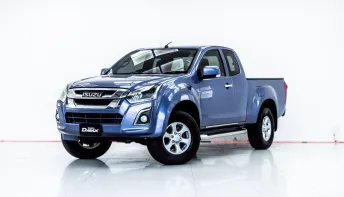 3B639 ISUZU D-MAX 1.9 Z SPACE CAB MT 2015