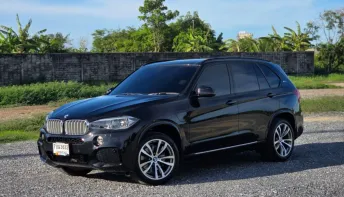 BMW X5 xDrive40e M Sport [F15] ปี 2017 SUV หรู ขับสนุก นั่งสบาย ดูแลถึง เซอร์วิสศูนย์ไทยทุกระยะ