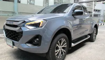 2024 ISUZU DMAX CAB HI-LANDER 1.9 ZP เกียร์AUTO สีเทา