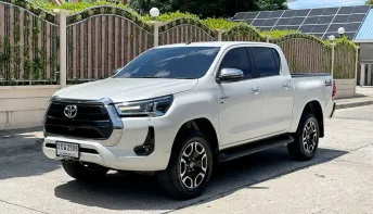 TOYOTA HILUX REVO DOUBLE CAB 2.8 HIGH 4WD ปี 2022 AUTO 4X4 สภาพนางฟ้า