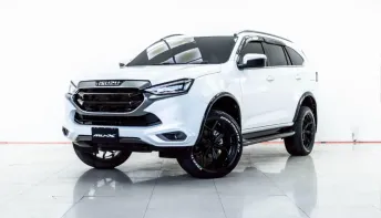 4B388 ISUZU MU-X 1.9 ULTIMATE AT 2023